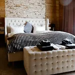 Wolfstein - Le Boutique 4*