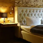 Otel Wolfstein - Le Boutique