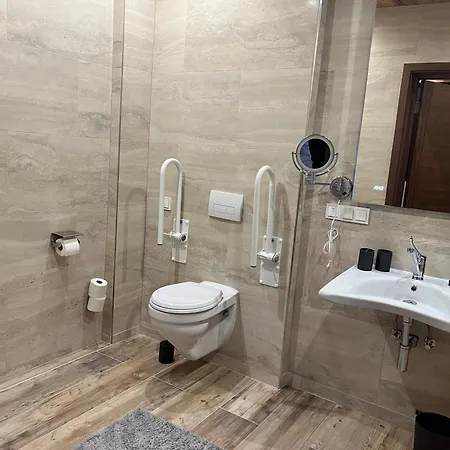 Wolfstein - Le Boutique 4*