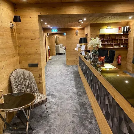 Wolfstein - Le Boutique 4*