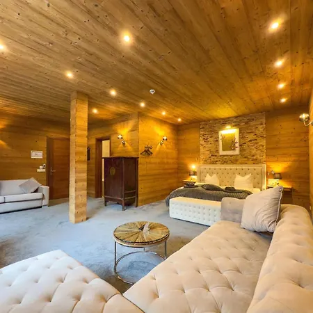 Wolfstein - Le Boutique 4*