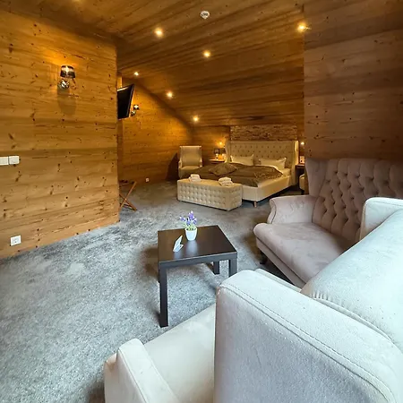 Wolfstein - Le Boutique 4*